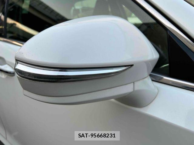 Toyota CROWN SEDAN 2013-01 7961031-24