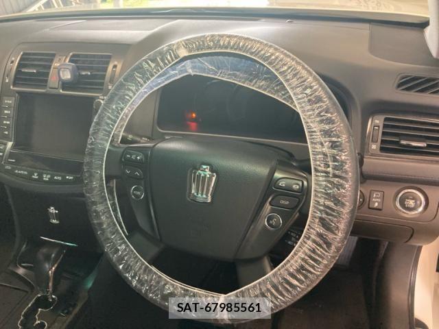 Toyota CROWN SEDAN 2008-07 7961034-23