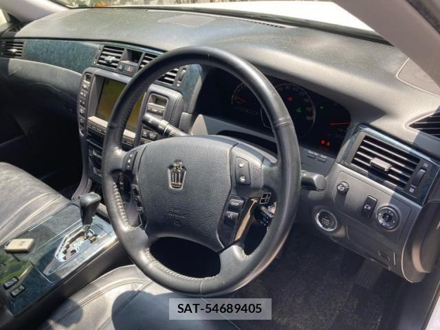 Toyota CROWN SEDAN 2006-03 7961036-14