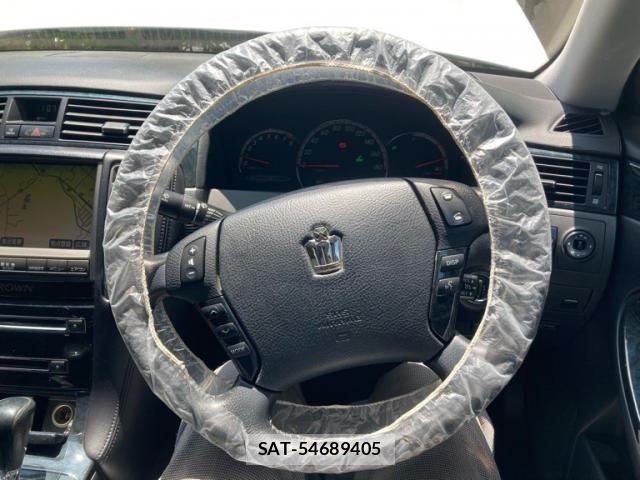 Toyota CROWN SEDAN 2006-03 7961036-18