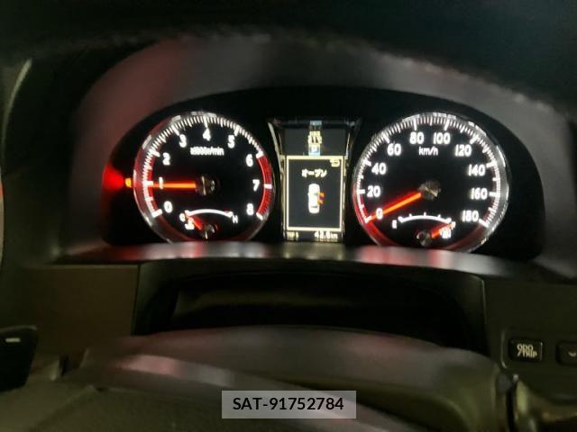 Toyota CROWN SEDAN 2015-11 7978864-17