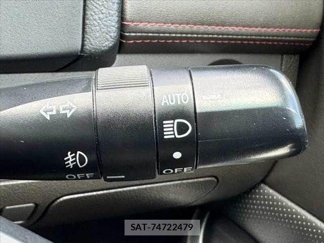 Toyota CROWN SEDAN 2010-11 7978863-25