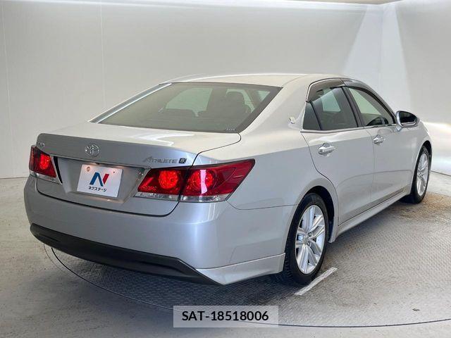 Toyota CROWN SEDAN 2013-06 7978862-16