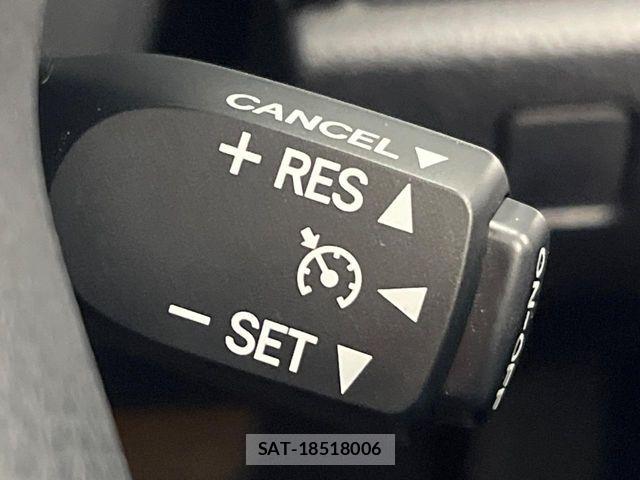 Toyota CROWN SEDAN 2013-06 7978862-4