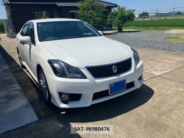 Toyota CROWN SEDAN 2012-11 7978868-1
