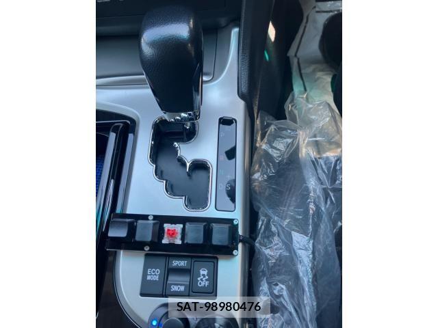 Toyota CROWN SEDAN 2012-11 7978868-19