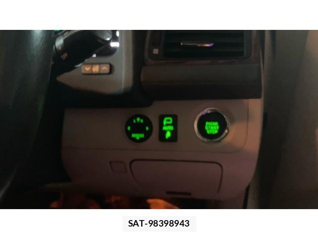 Toyota CROWN SEDAN 2009-11 7978869-22