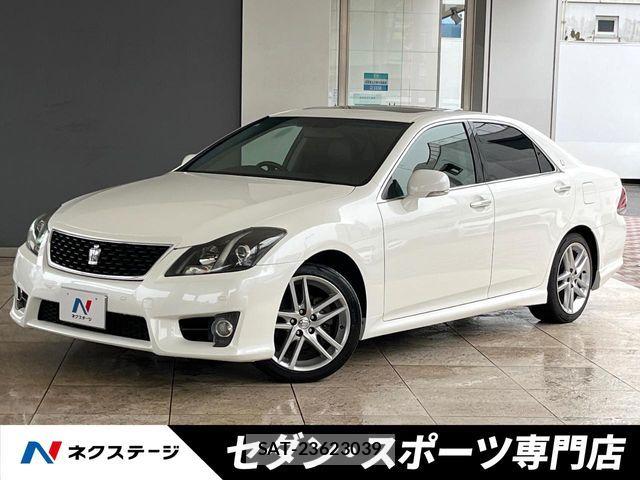 Toyota CROWN SEDAN 2011-11 7978867-0