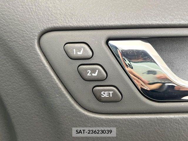 Toyota CROWN SEDAN 2011-11 7978867-6