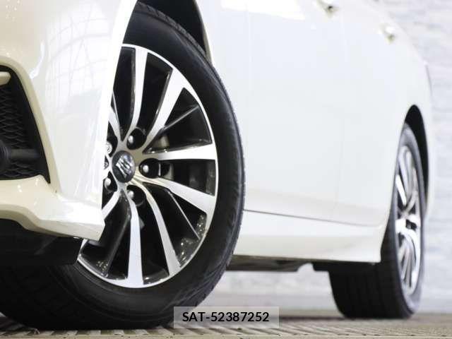 Toyota CROWN SEDAN 2018-07 8035004-13