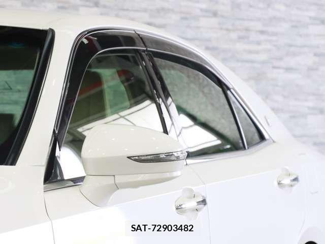 Toyota CROWN SEDAN 2015-12 8035013-17