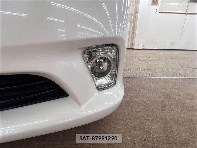 Toyota CROWN SEDAN 2011-12 8035028-20