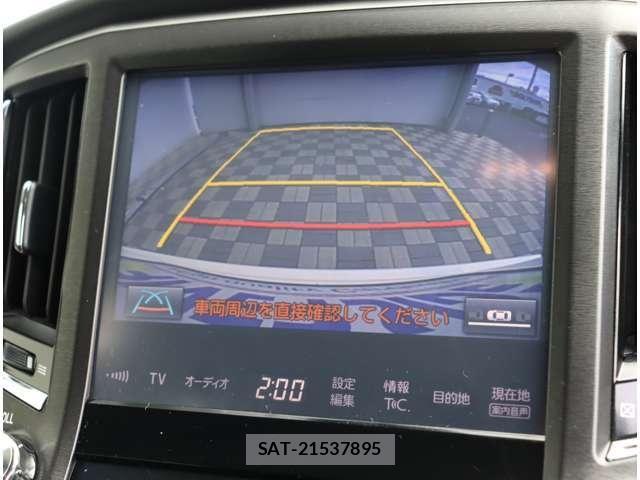 Toyota CROWN SEDAN 2018-02 8035005-9
