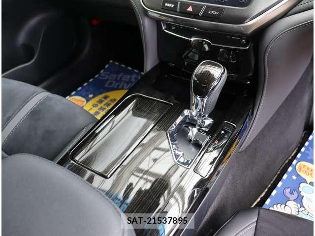 Toyota CROWN SEDAN 2018-02 8035005-13