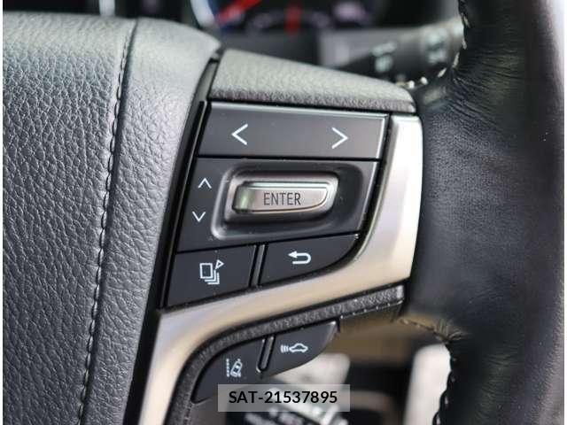 Toyota CROWN SEDAN 2018-02 8035005-20
