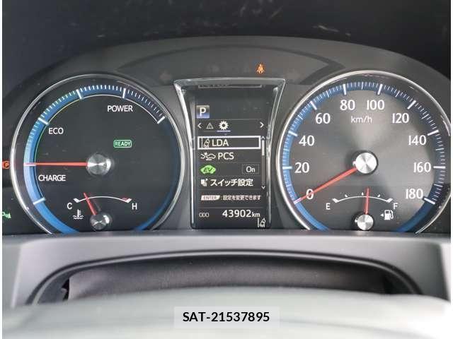 Toyota CROWN SEDAN 2018-02 8035005-22
