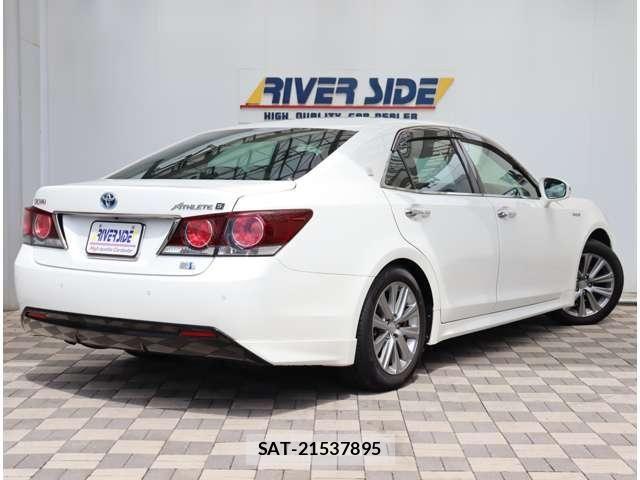 Toyota CROWN SEDAN 2018-02 8035005-2