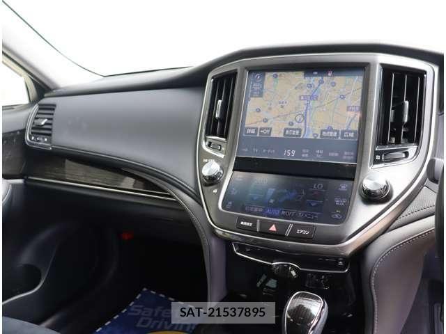 Toyota CROWN SEDAN 2018-02 8035005-4