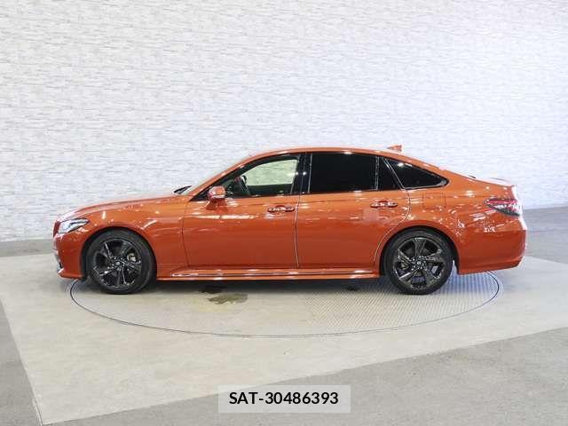Toyota CROWN SEDAN 2019-01 8035002-11