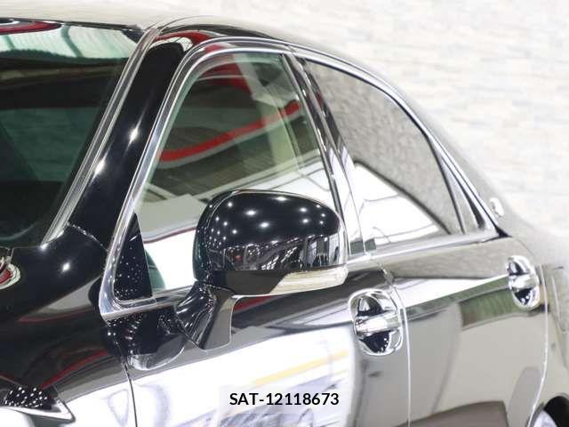 Toyota CROWN SEDAN 2010-10 8035016-17