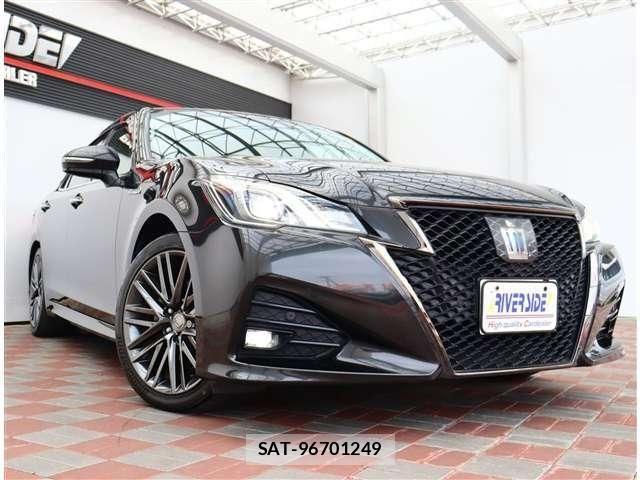 Toyota CROWN SEDAN 2018-03 8035003-20