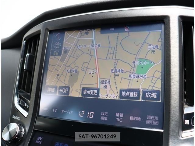 Toyota CROWN SEDAN 2018-03 8035003-4
