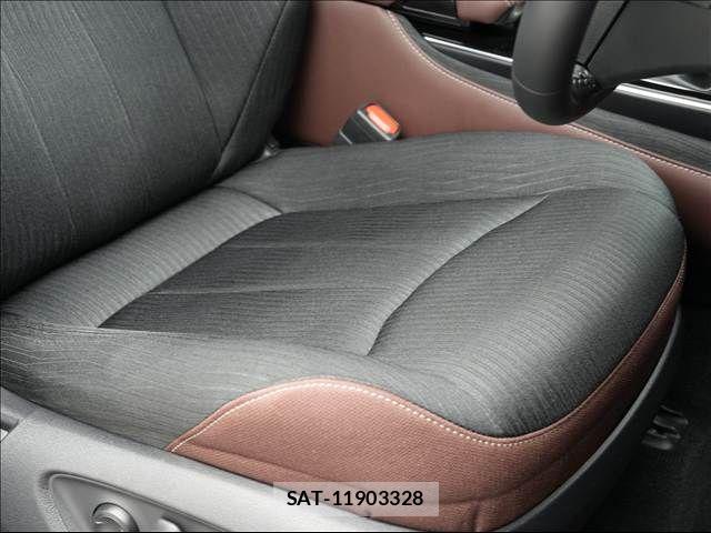 Toyota CROWN SEDAN 2018-10 8035014-10