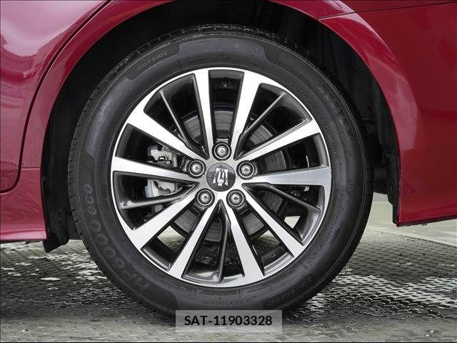 Toyota CROWN SEDAN 2018-10 8035014-22