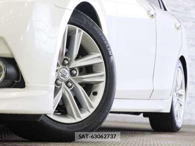Toyota CROWN SEDAN 2015-01 8035015-19