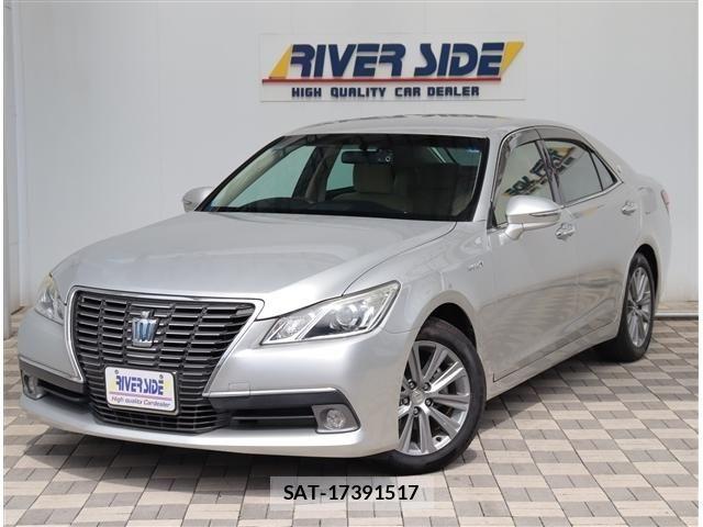 Toyota CROWN SEDAN 2015-04 8035019-0