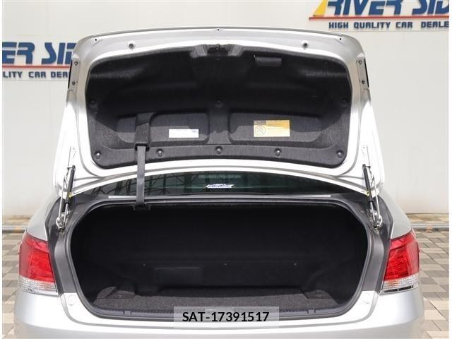 Toyota CROWN SEDAN 2015-04 8035019-6