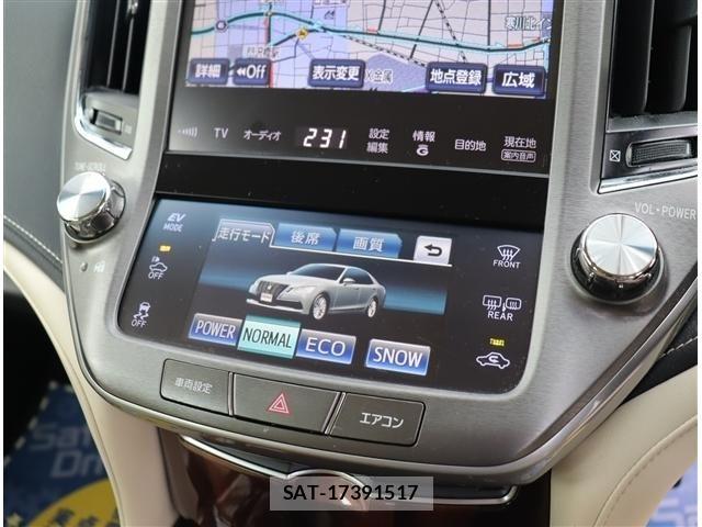Toyota CROWN SEDAN 2015-04 8035019-10
