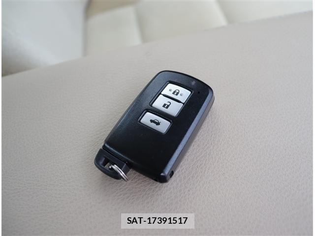 Toyota CROWN SEDAN 2015-04 8035019-14