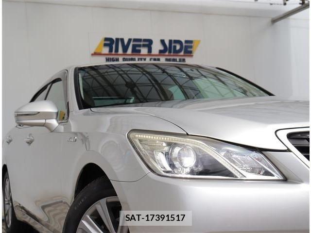 Toyota CROWN SEDAN 2015-04 8035019-20
