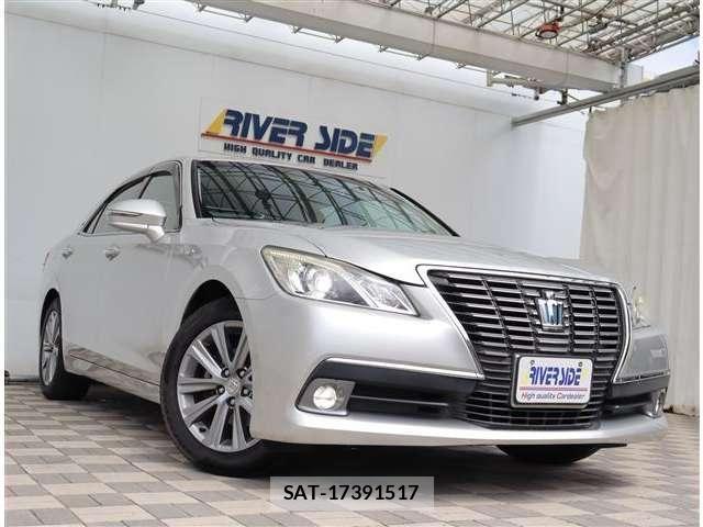 Toyota CROWN SEDAN 2015-04 8035019-22
