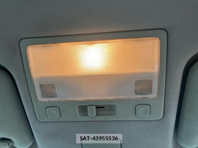Toyota CROWN SEDAN 2000-04 8073369-24
