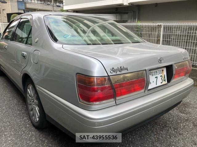 Toyota CROWN SEDAN 2000-04 8073369-2