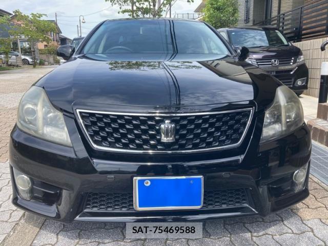 Toyota CROWN SEDAN 2012-08 8073368-1