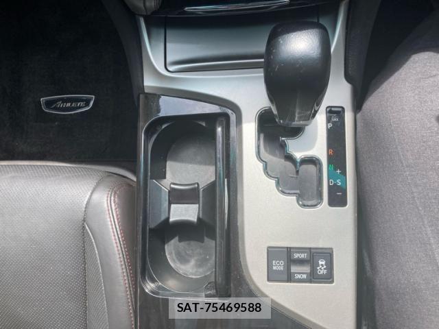 Toyota CROWN SEDAN 2012-08 8073368-22