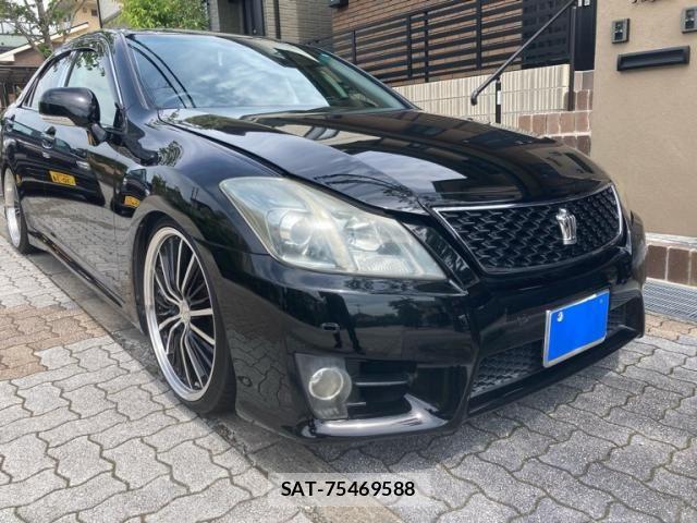 Toyota CROWN SEDAN 2012-08 8073368-2