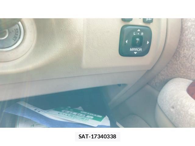Toyota CROWN SEDAN 2001-05 8073370-13