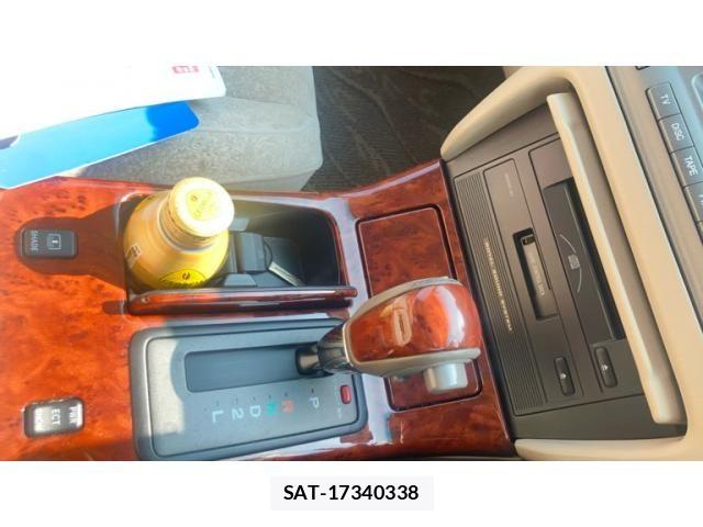 Toyota CROWN SEDAN 2001-05 8073370-15