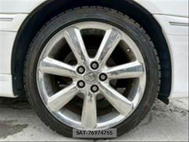 Toyota CROWN SEDAN 2003-06 8073366-17