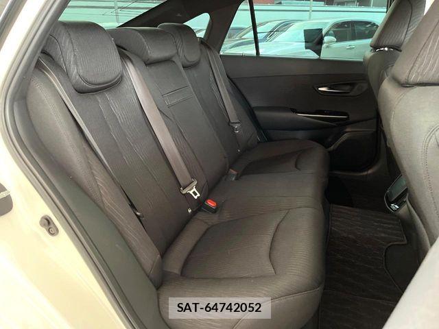 Toyota CROWN SEDAN 2018-06 8073361-8