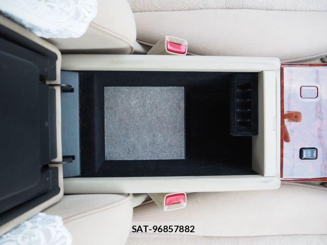 Toyota CROWN SEDAN 2002-03 8073364-17