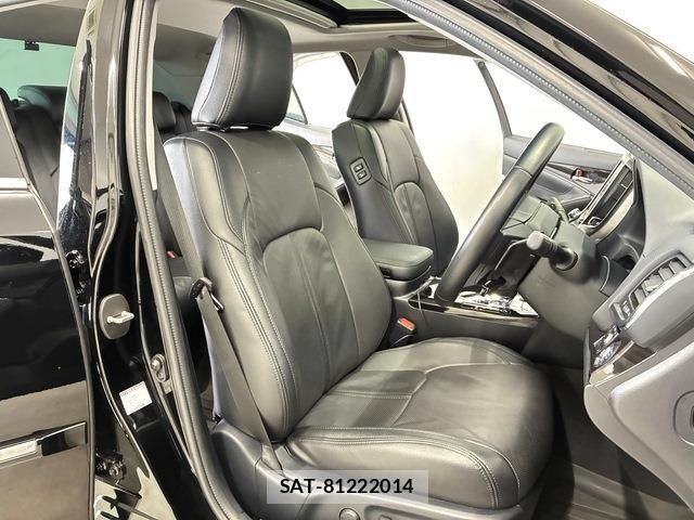 Toyota CROWN SEDAN 2017-02 8073362-8