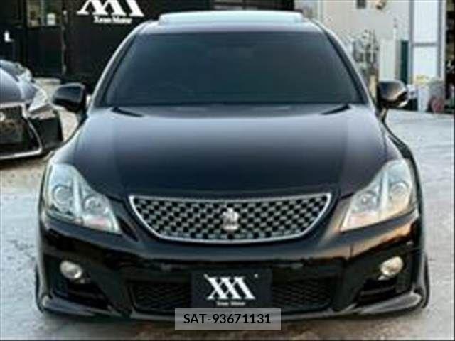 Toyota CROWN SEDAN 2009-08 8098642-1