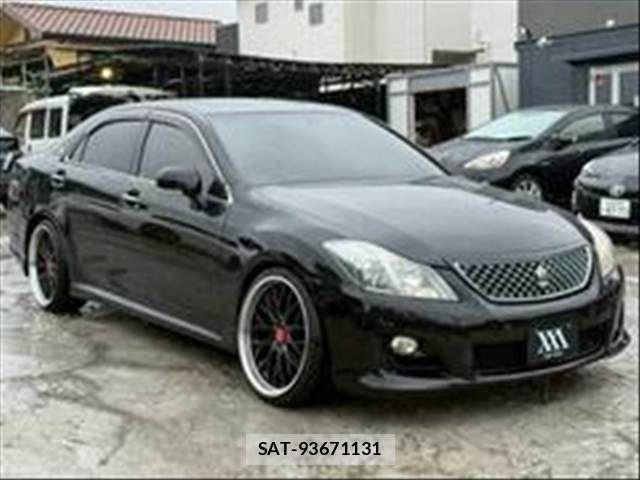 Toyota CROWN SEDAN 2009-08 8098642-2