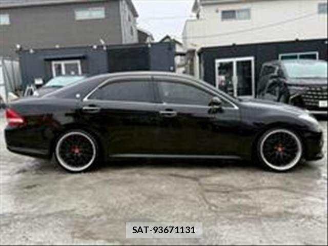 Toyota CROWN SEDAN 2009-08 8098642-5