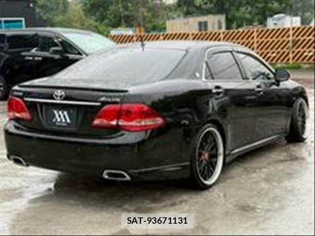 Toyota CROWN SEDAN 2009-08 8098642-6